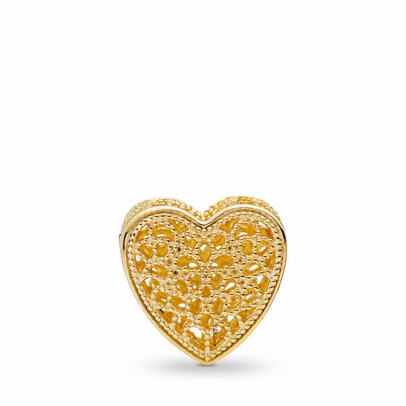 Pandora Shine™ Filled With Romance Charm Ireland - 18ct Gold Plated - 410326JLQ